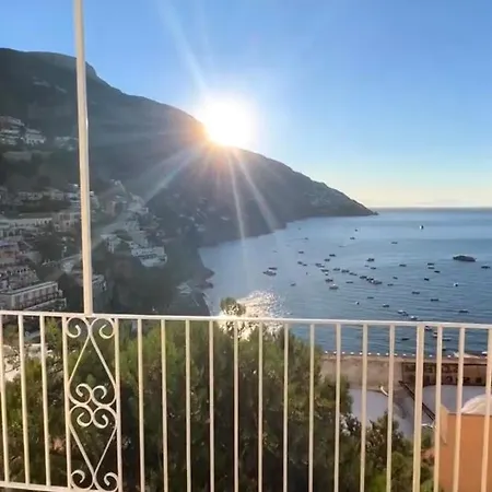 아파트 Queen View - No Kitchen