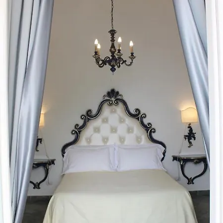 アパート Queen View - No Kitchen