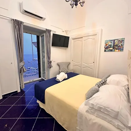 Queen View - No Kitchen ポジターノ