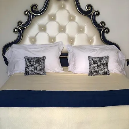 公寓 Queen View - No Kitchen